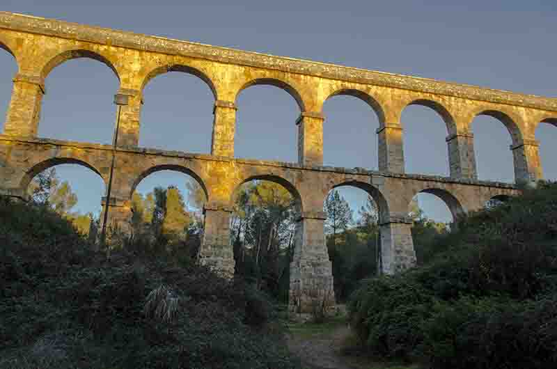 Tarragona 11 - Acueducto romano.jpg